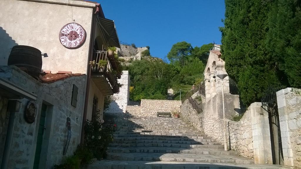Apartment Novigrad Holiday Exterior photo