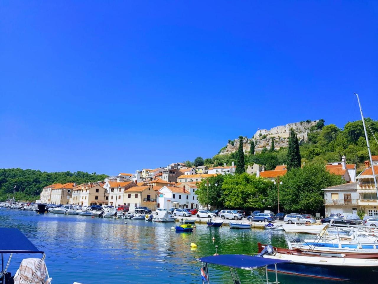 Apartment Novigrad Holiday Exterior photo