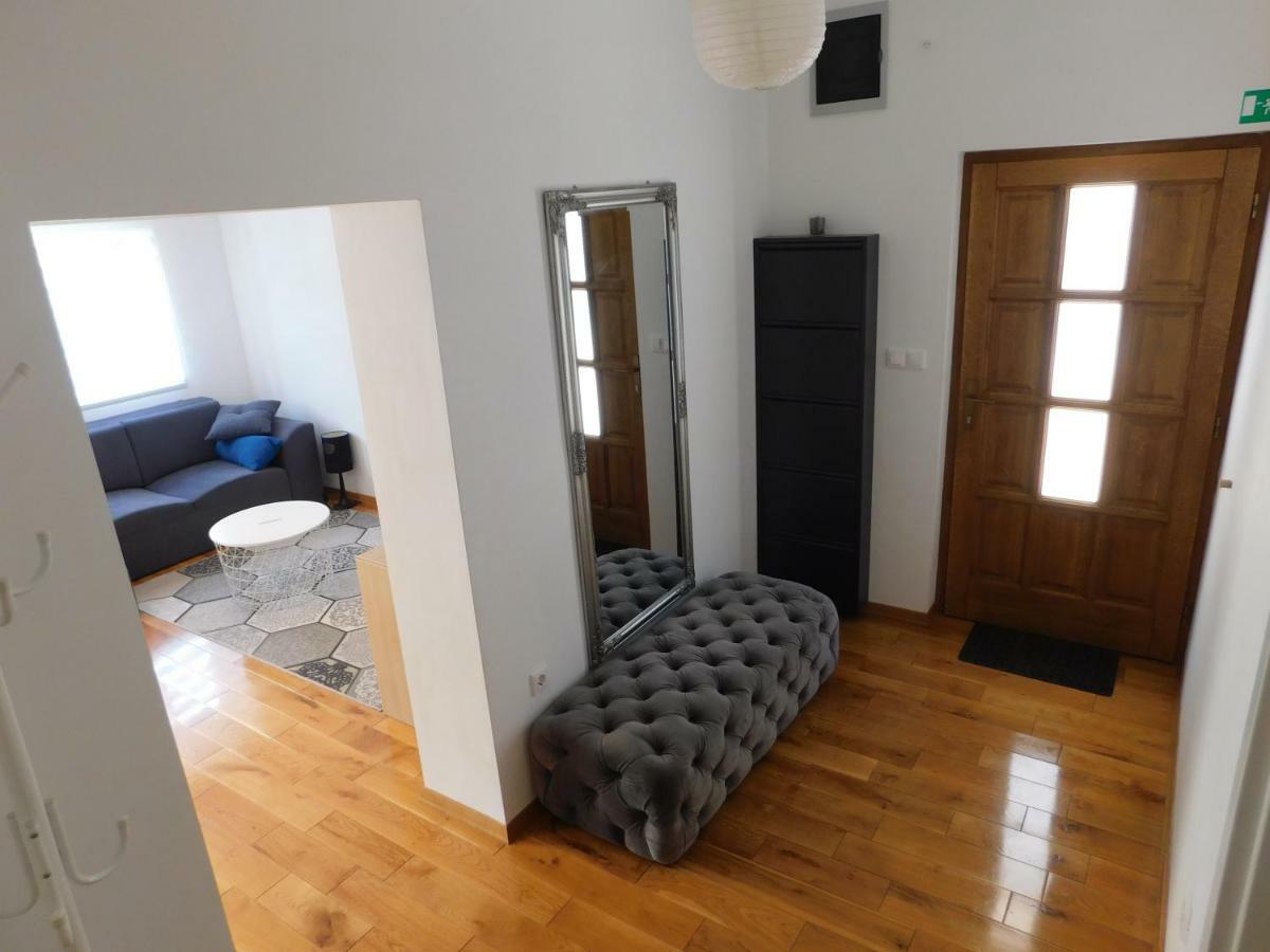 Apartment Novigrad Holiday Exterior photo