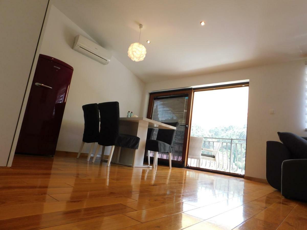 Apartment Novigrad Holiday Exterior photo