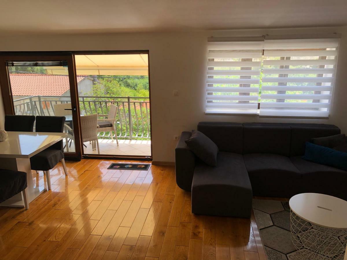 Apartment Novigrad Holiday Exterior photo
