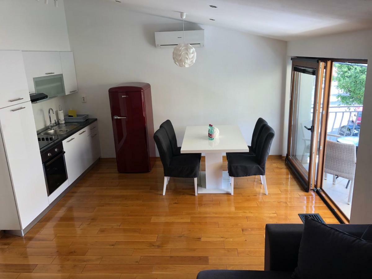 Apartment Novigrad Holiday Exterior photo